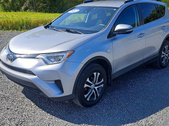 2017 Toyota RAV4 2017 Silver